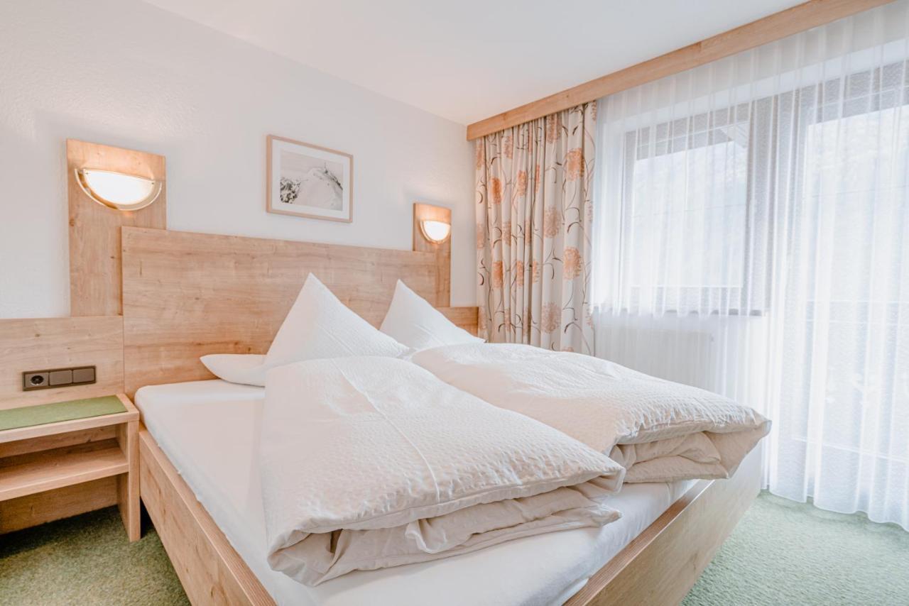 Haus Crystal Appartement Sölden Buitenkant foto