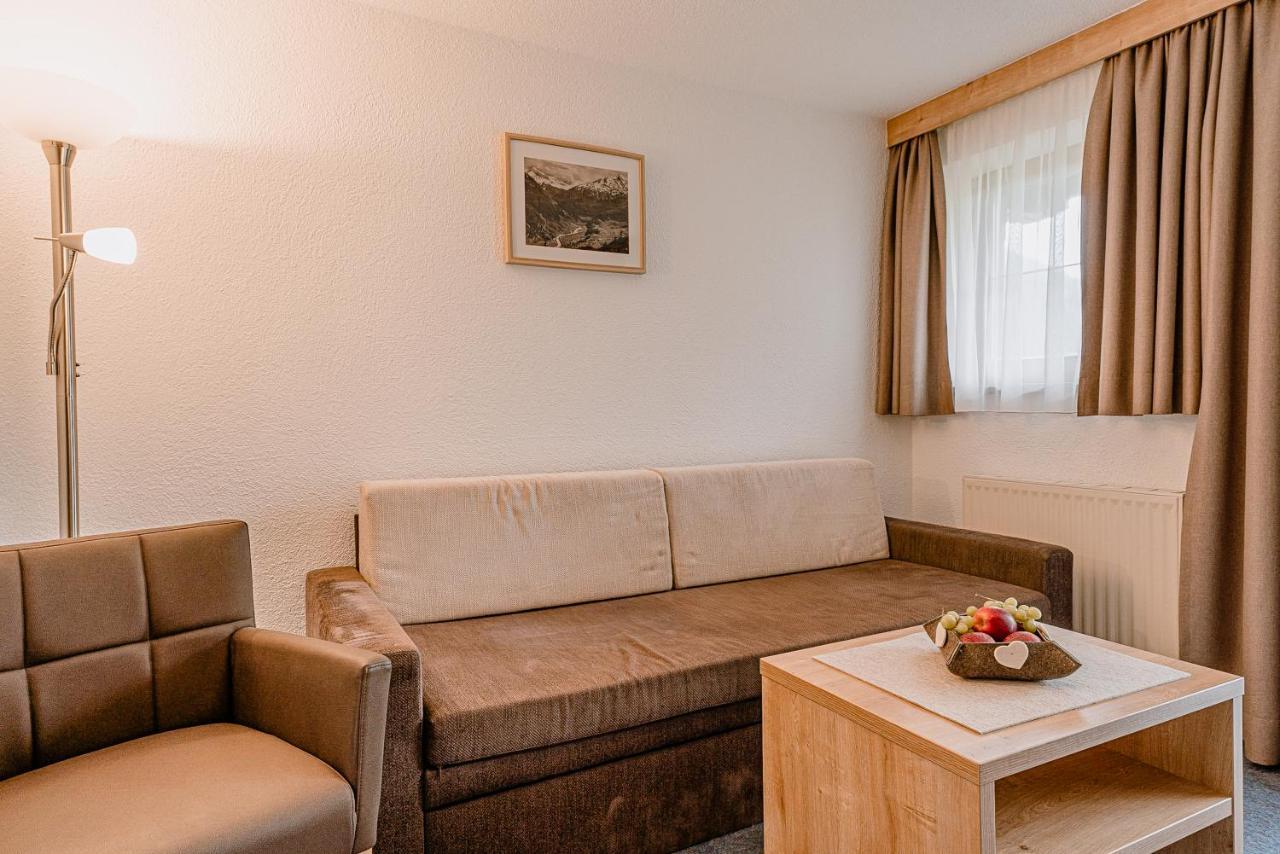 Haus Crystal Appartement Sölden Buitenkant foto