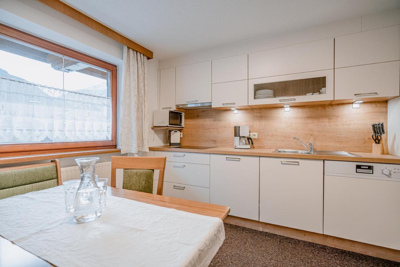 Haus Crystal Appartement Sölden Buitenkant foto