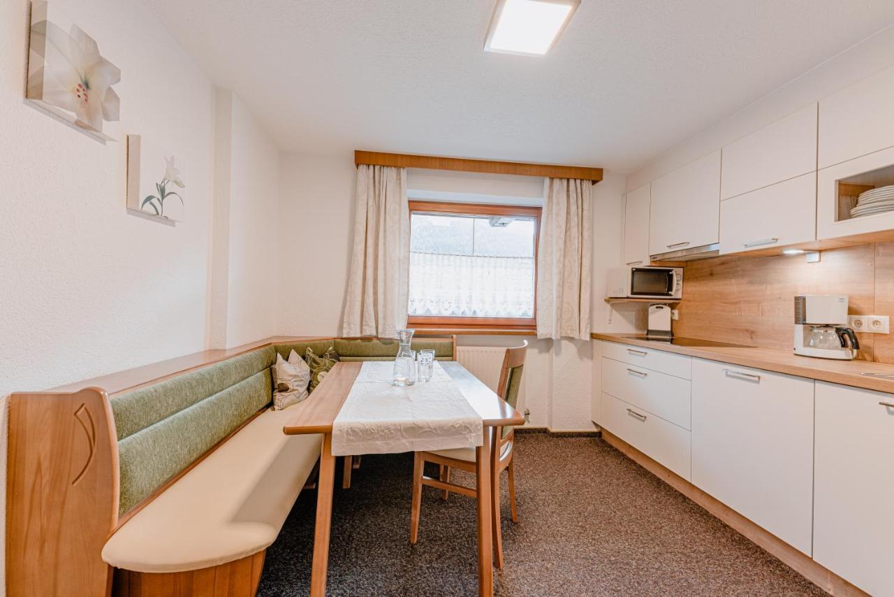 Haus Crystal Appartement Sölden Buitenkant foto